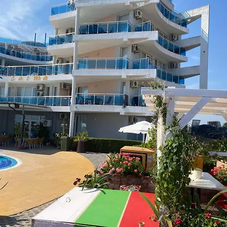 Apartment студио равда, първа линия- гледка море